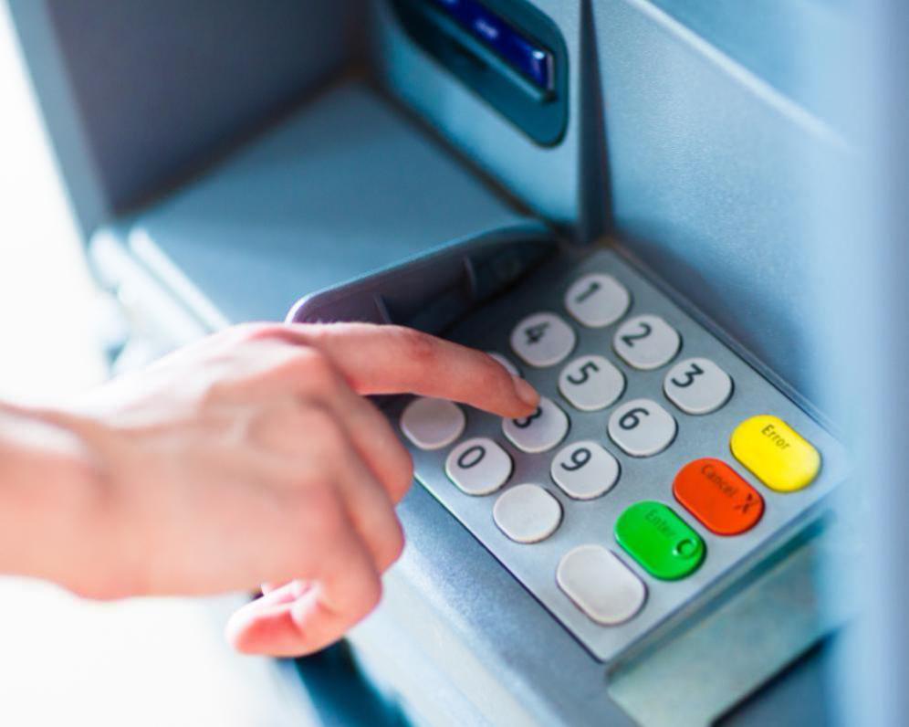 Dokážete se ubránit nejčastějším podvodům s platebními kartami?